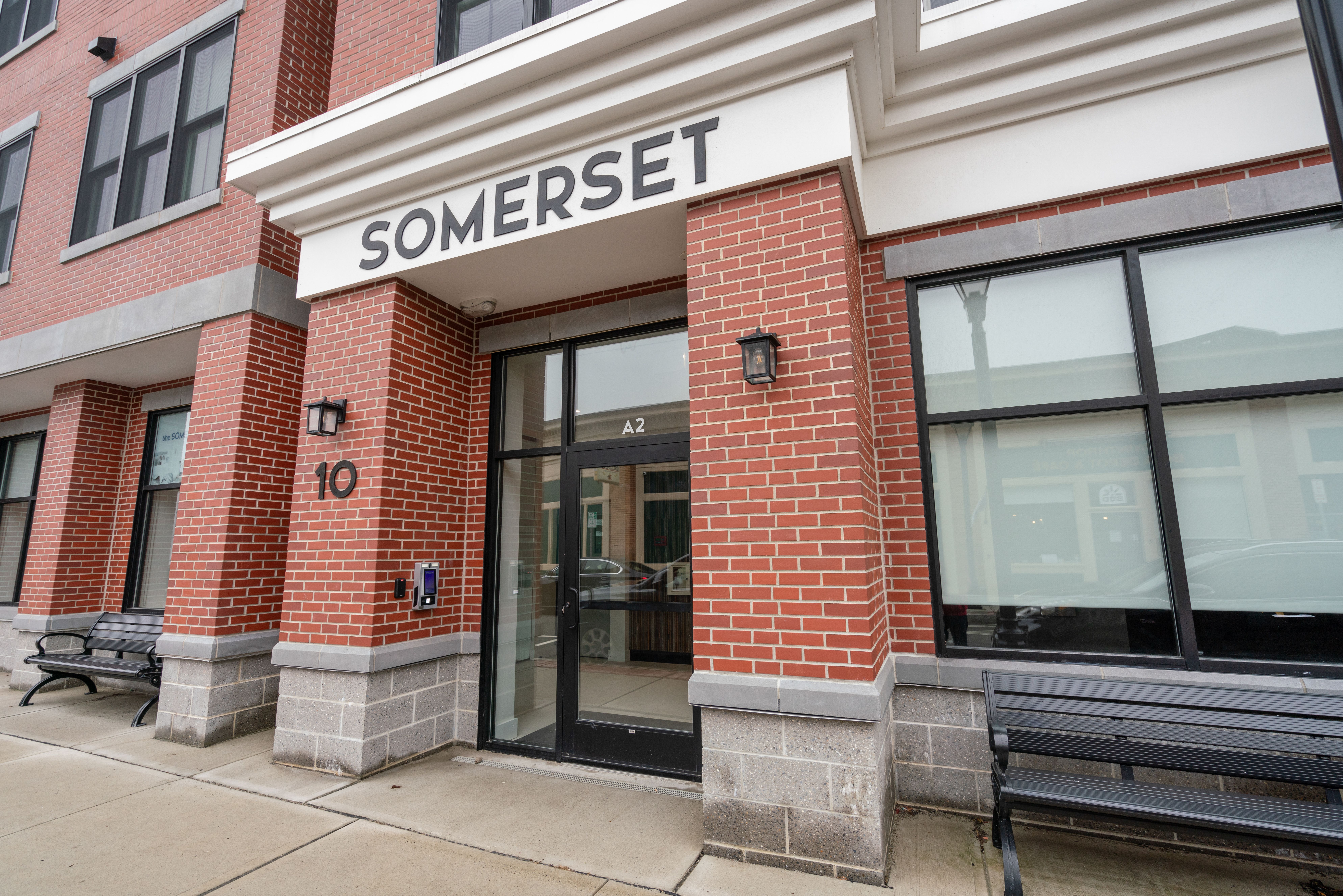 1 print Image 28 of 31